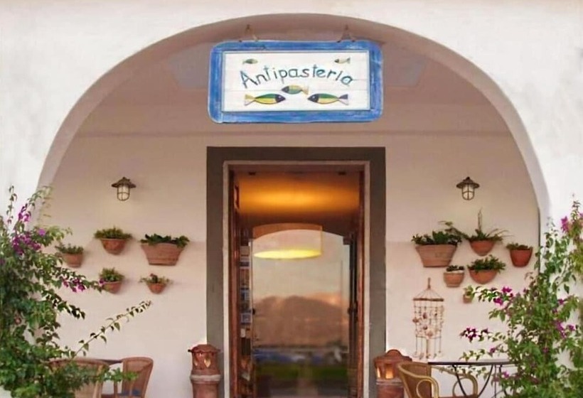 בית מלון כפרי Sette Archi