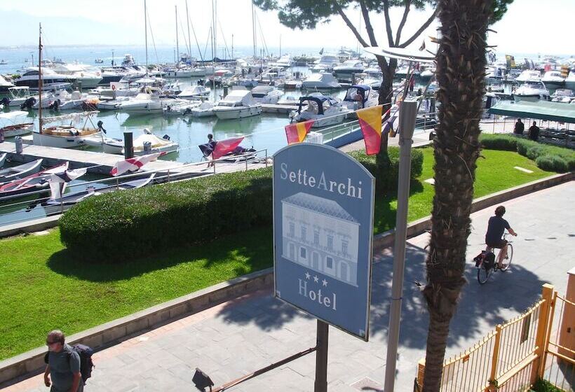 בית מלון כפרי Sette Archi