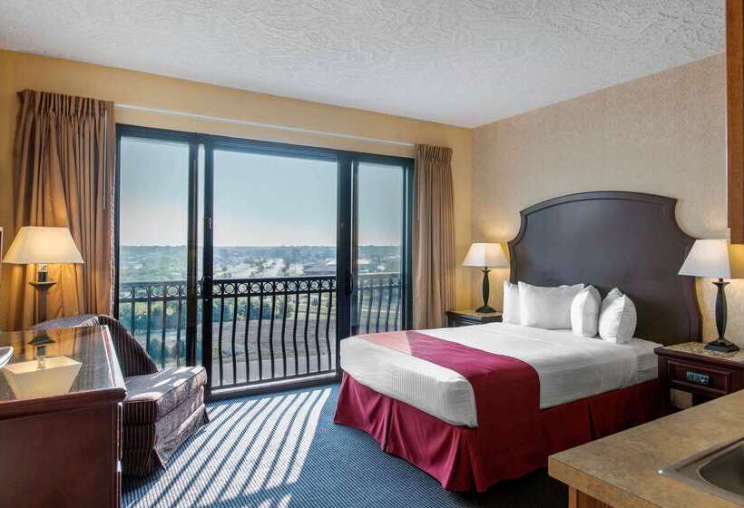 Shoreline Inn & Conference Center, Ascend Hotel Collection