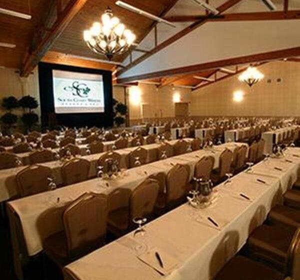 호텔 South Coast Winery Resort & Spa