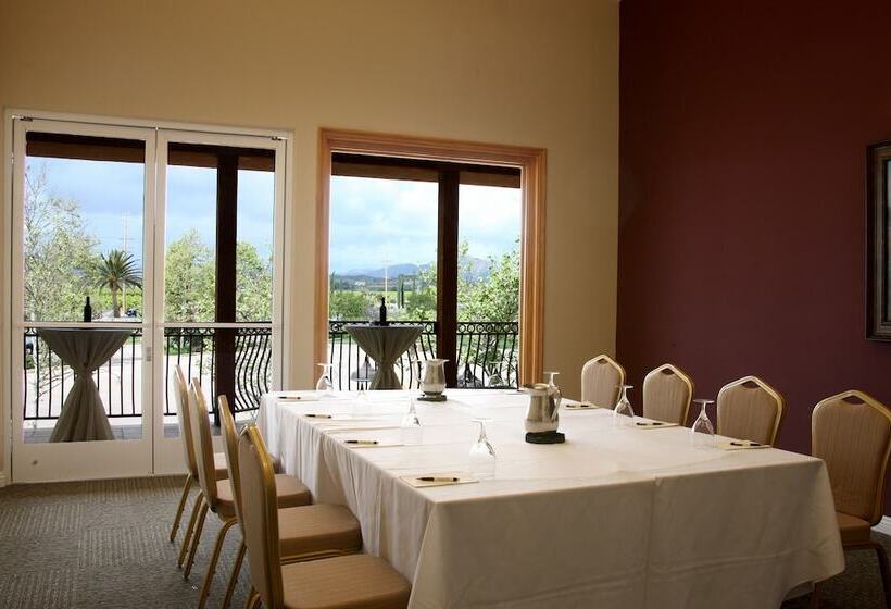 호텔 South Coast Winery Resort & Spa