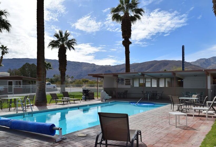 בית מלון כפרי Stanlunds Inn And Suites