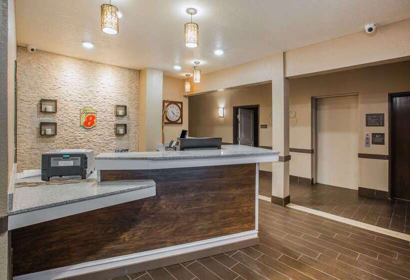 酒店 Super 8 By Wyndham Altoona