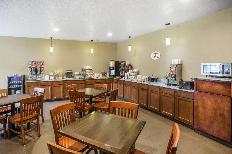 هتل Super 8 By Wyndham Altoona