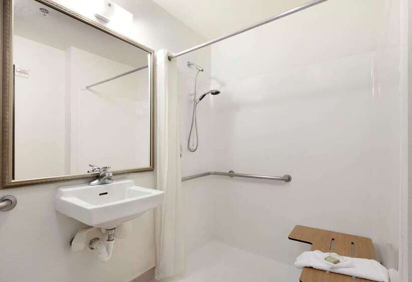 호텔 Super 8 By Wyndham Garland Rowlett East Dallas Area