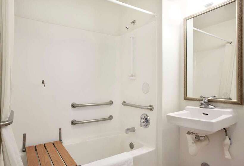 호텔 Super 8 By Wyndham Garland Rowlett East Dallas Area