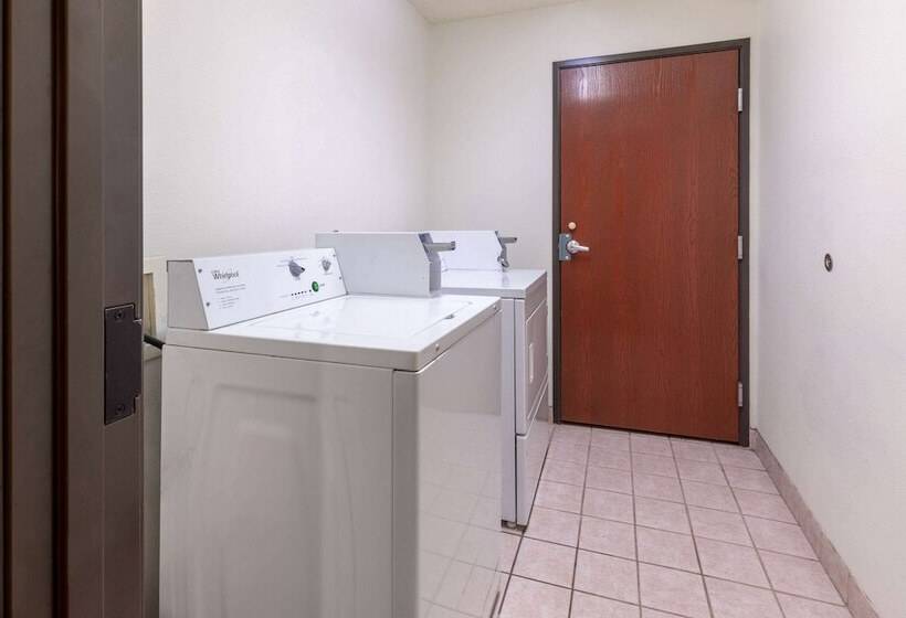 호텔 Super 8 By Wyndham Garland Rowlett East Dallas Area