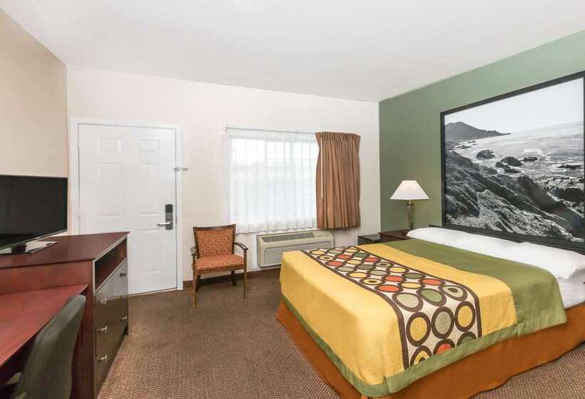 فندق Super 8 By Wyndham Monterey