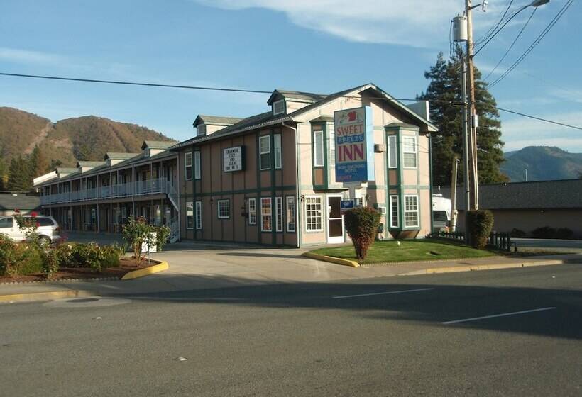 Отель Sweet Breeze Inn Grants Pass