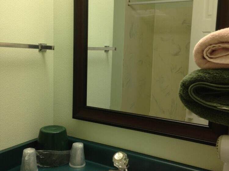 Отель Sweet Breeze Inn Grants Pass