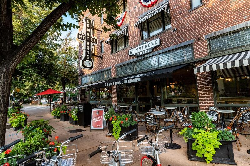 酒店 The Armstrong