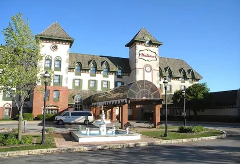 The Chateau Bloomington Hotel And Conference Center