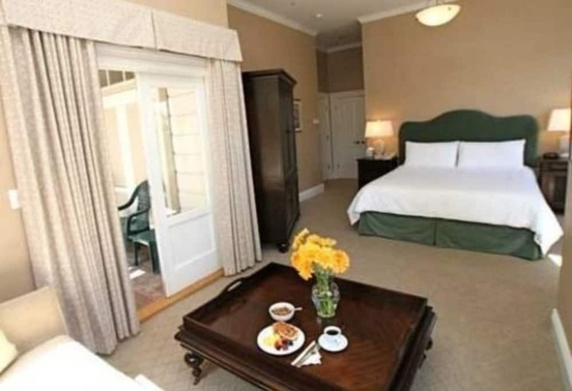 فندق The Gables Inn Sausalito