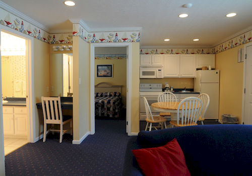 בית מלון כפרי The Inn at Okoboji