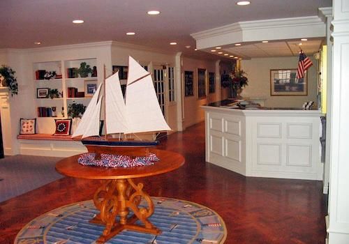 בית מלון כפרי The Inn at Okoboji