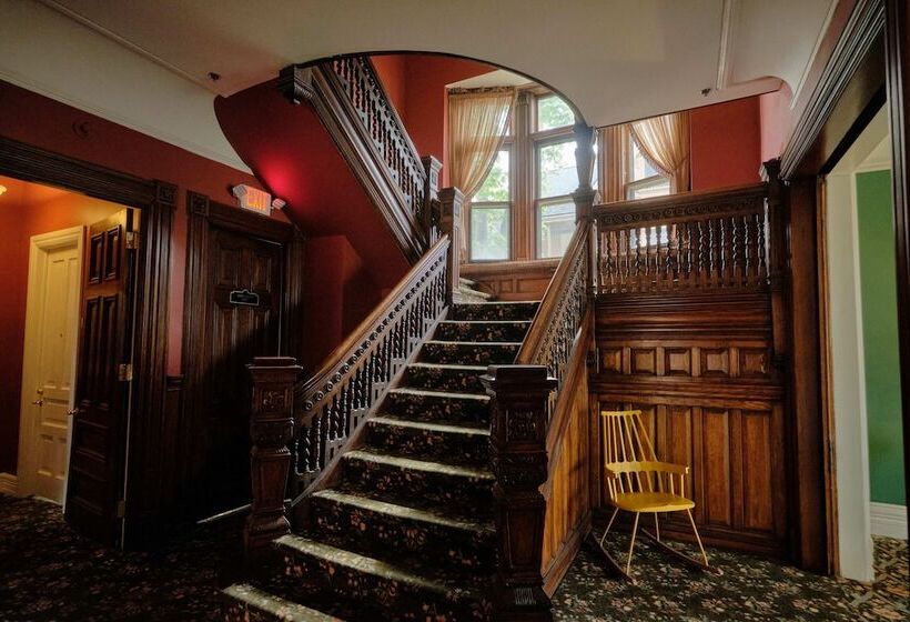 ホテル The Inn On Ferry Street