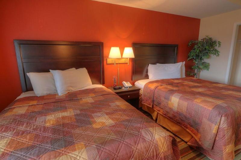 هتل The Resort At Governor's Crossing