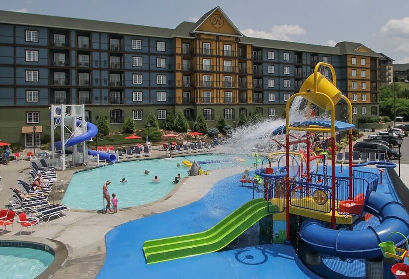 هتل The Resort At Governor's Crossing