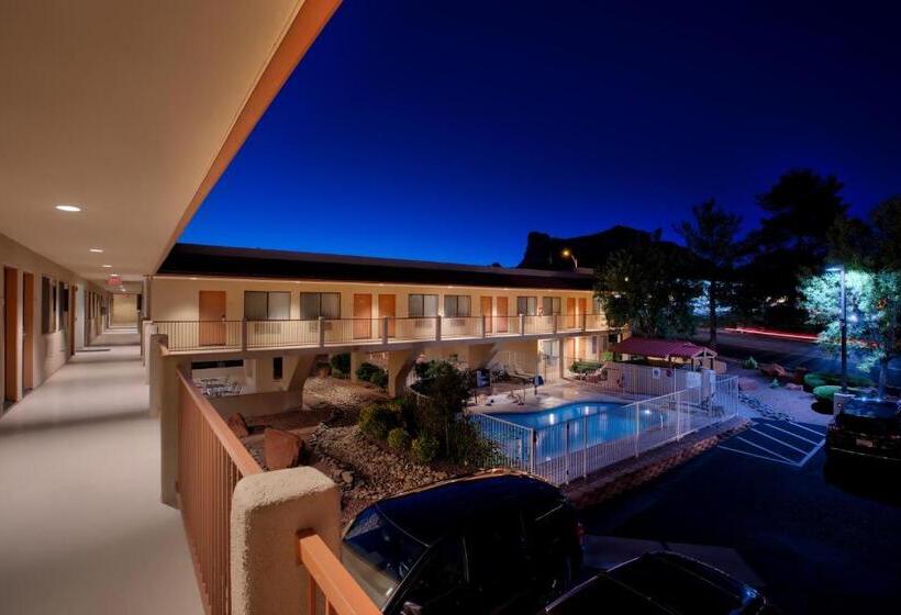هتل The Views Inn Sedona