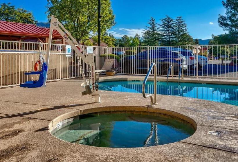 هتل The Views Inn Sedona