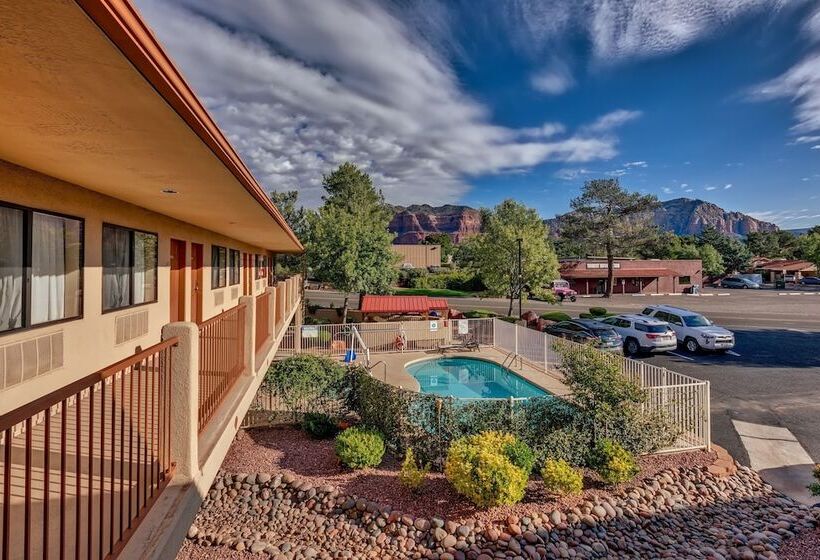 هتل The Views Inn Sedona