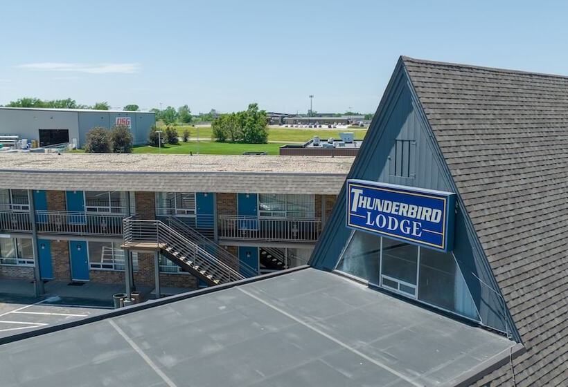 호텔 Thunderbird Lodge