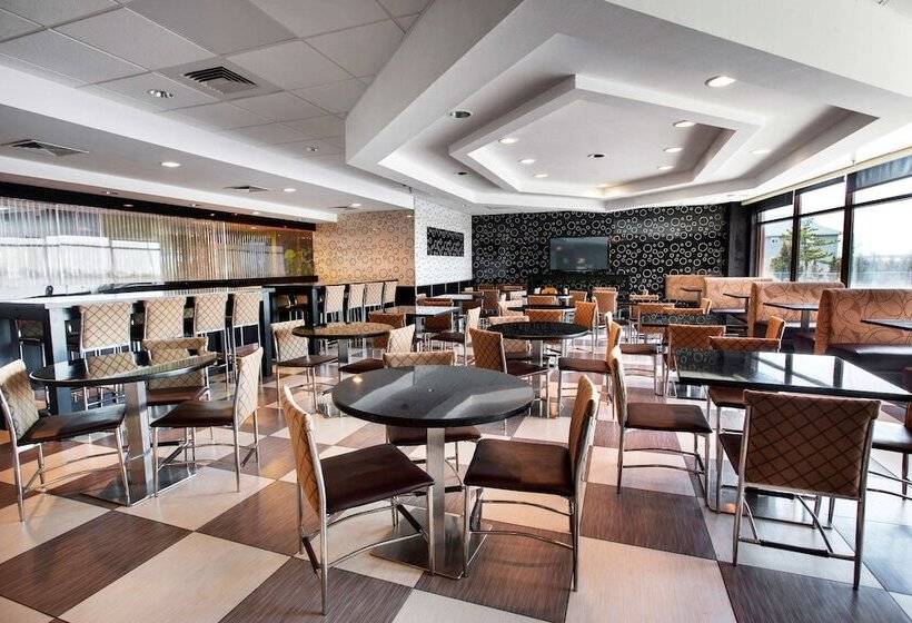 فندق Travelodge By Wyndham Avenel Woodbridge