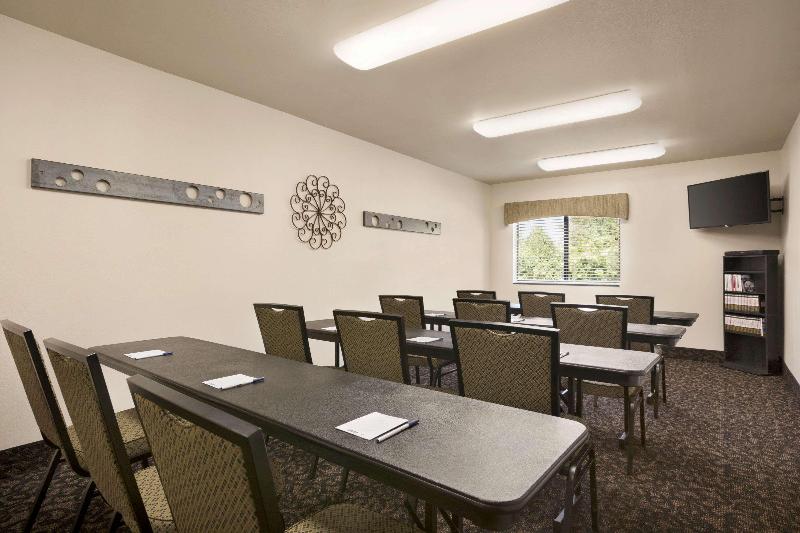 ホテル Travelodge By Wyndham Brunswick Near Fredrick