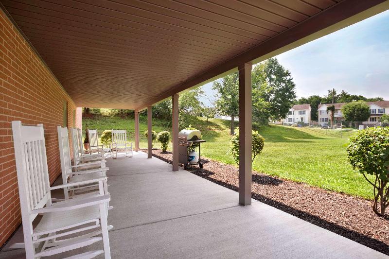 ホテル Travelodge By Wyndham Brunswick Near Fredrick