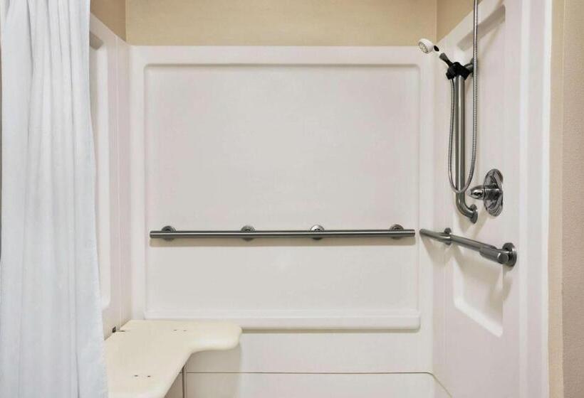 ホテル Travelodge By Wyndham Brunswick Near Fredrick