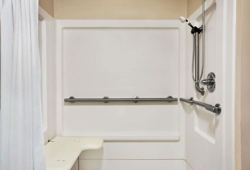 ホテル Travelodge By Wyndham Brunswick Near Fredrick