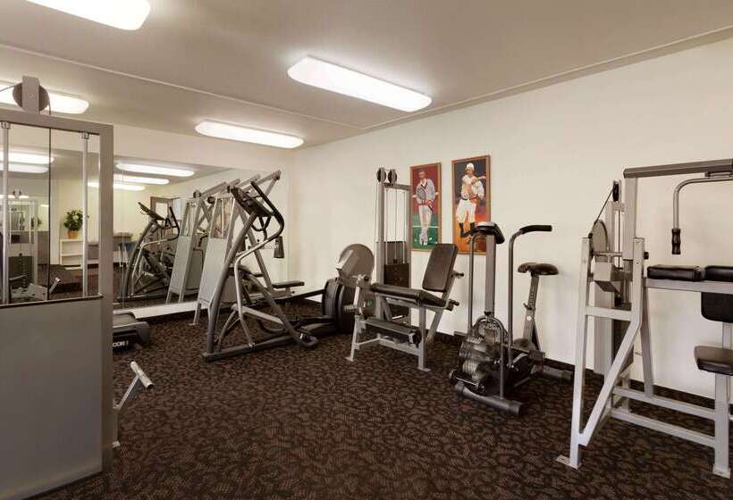 فندق Travelodge By Wyndham Hermiston