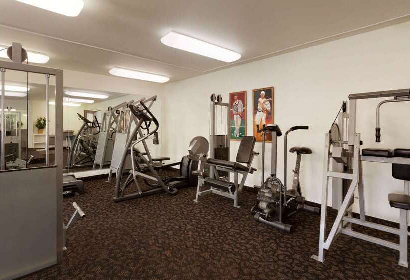 فندق Travelodge By Wyndham Hermiston