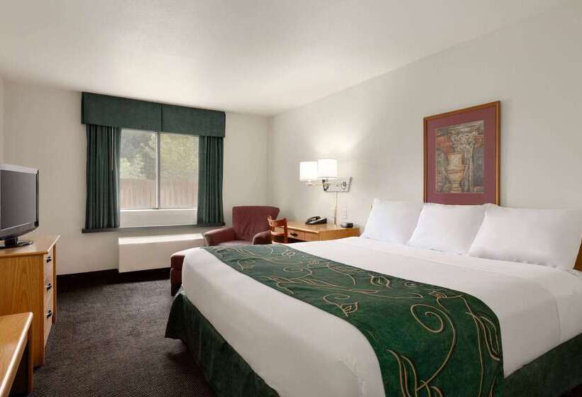 فندق Travelodge By Wyndham Hermiston