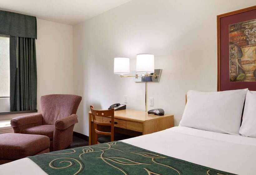 فندق Travelodge By Wyndham Hermiston