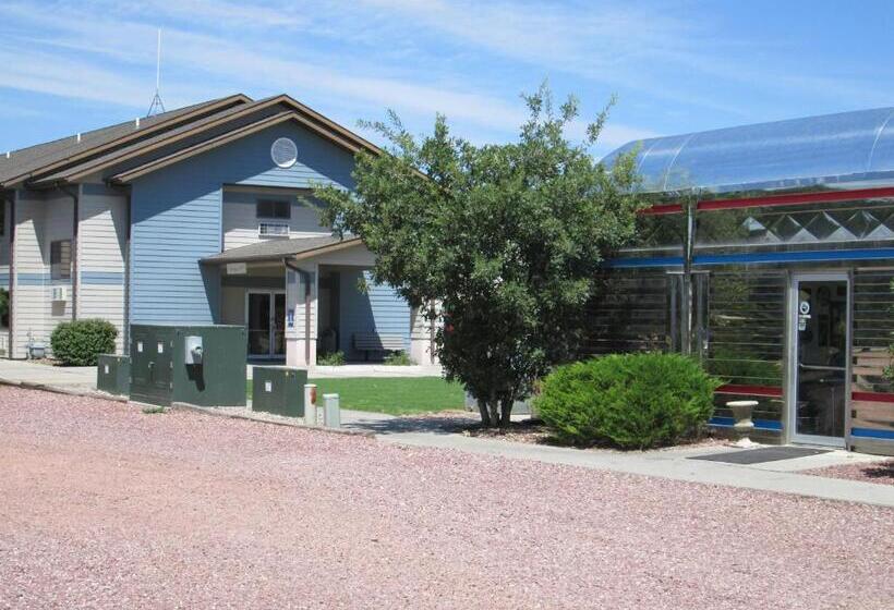 فندق Travelodge By Wyndham Morrill