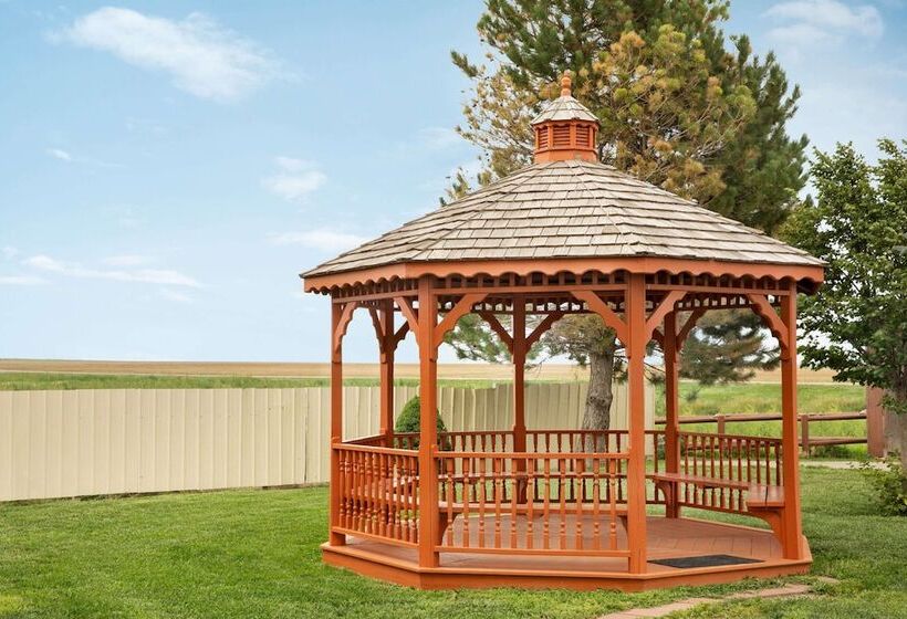 فندق Travelodge By Wyndham Sharon Springs