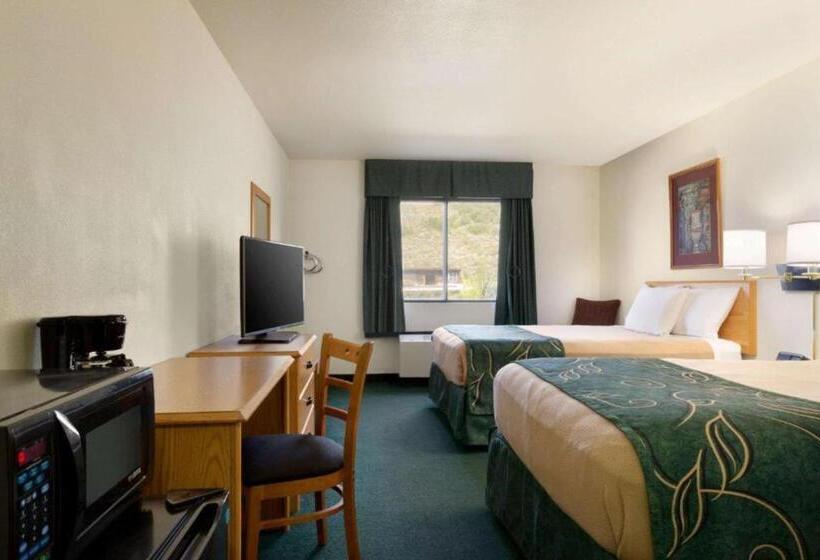 فندق Travelodge By Wyndham Yampa