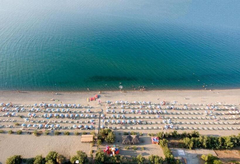 酒店 Vascellero Club Resort