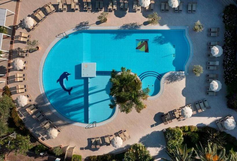 酒店 Vascellero Club Resort