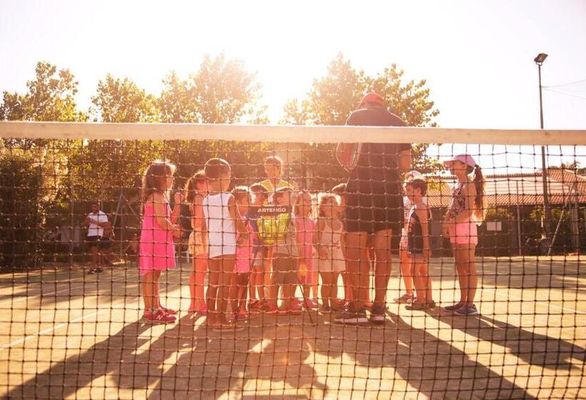 酒店 Vascellero Club Resort