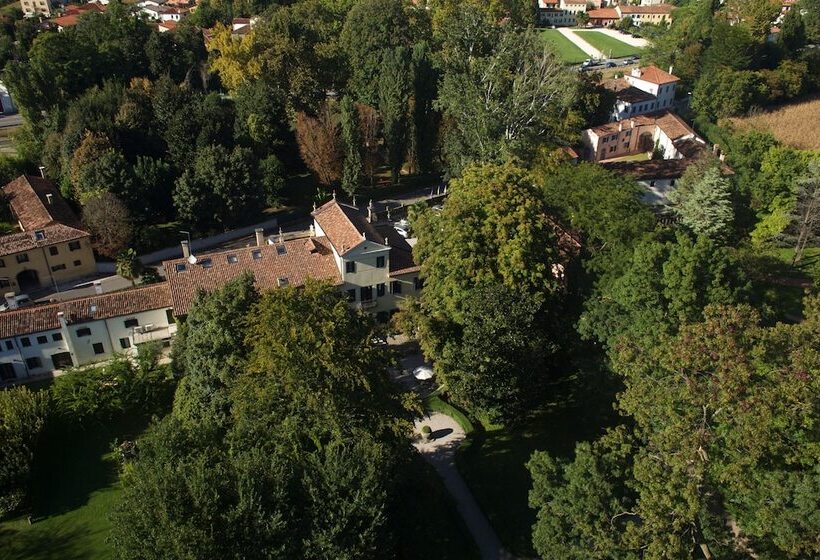 בית מלון כפרי Villa Alberti