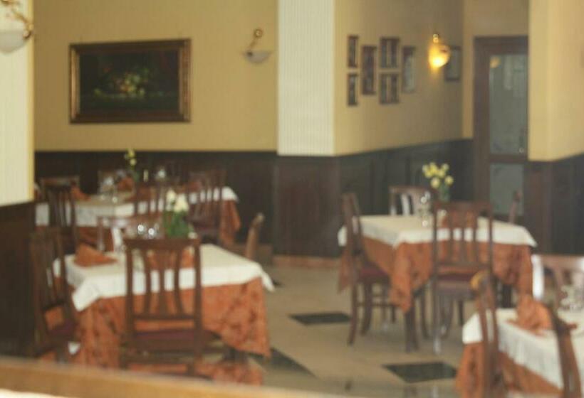 בית מלון כפרי Villa Del Lago