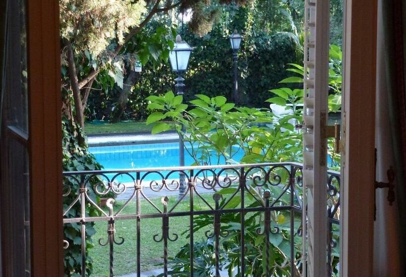 Отель Villa Paradiso Dell'etna