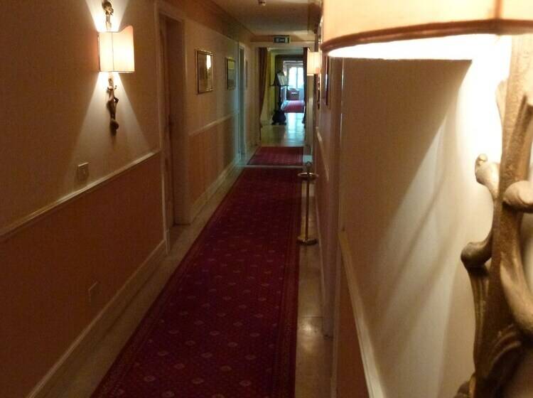 Отель Villa Paradiso Dell'etna