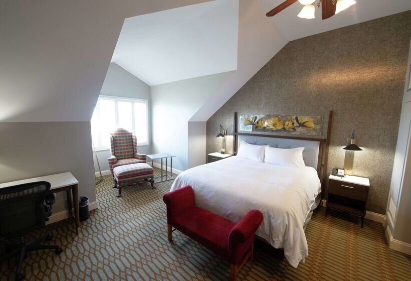 Virginia Crossings Hotel, Tapestry Collection By Hilton