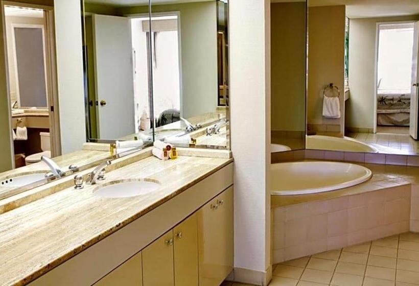 Marquis Villas Resort