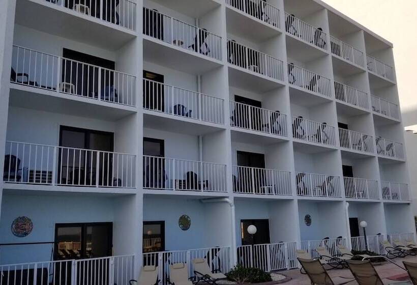 فندق على الطريق Beachside Hotel   Daytona Beach   No Pool