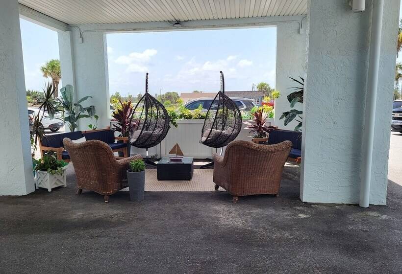 فندق على الطريق Beachside Hotel   Daytona Beach   No Pool