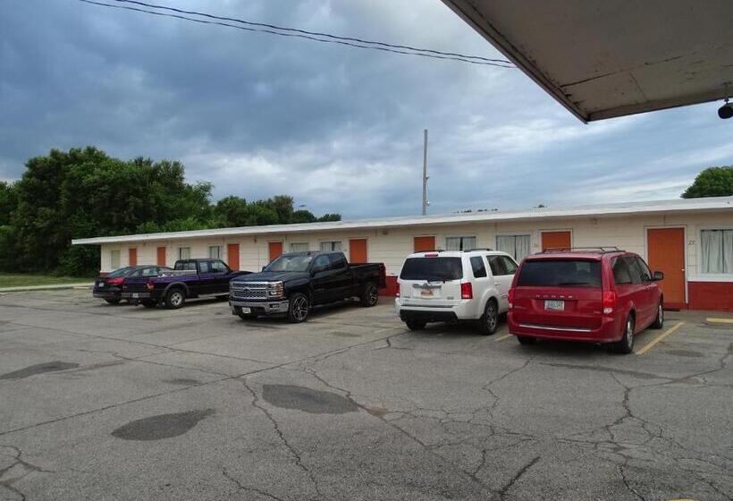 فندق على الطريق Rivers Inn